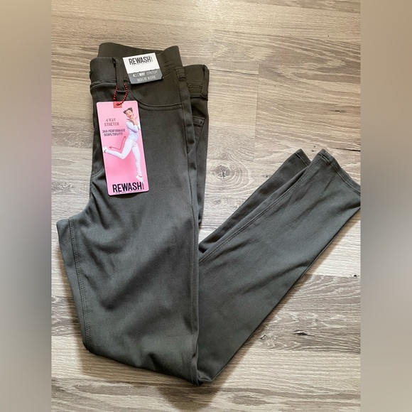 Rewash | Dark Olive Green High Rise Jegging | Size 9/29 NWT - Picture 1 of 7